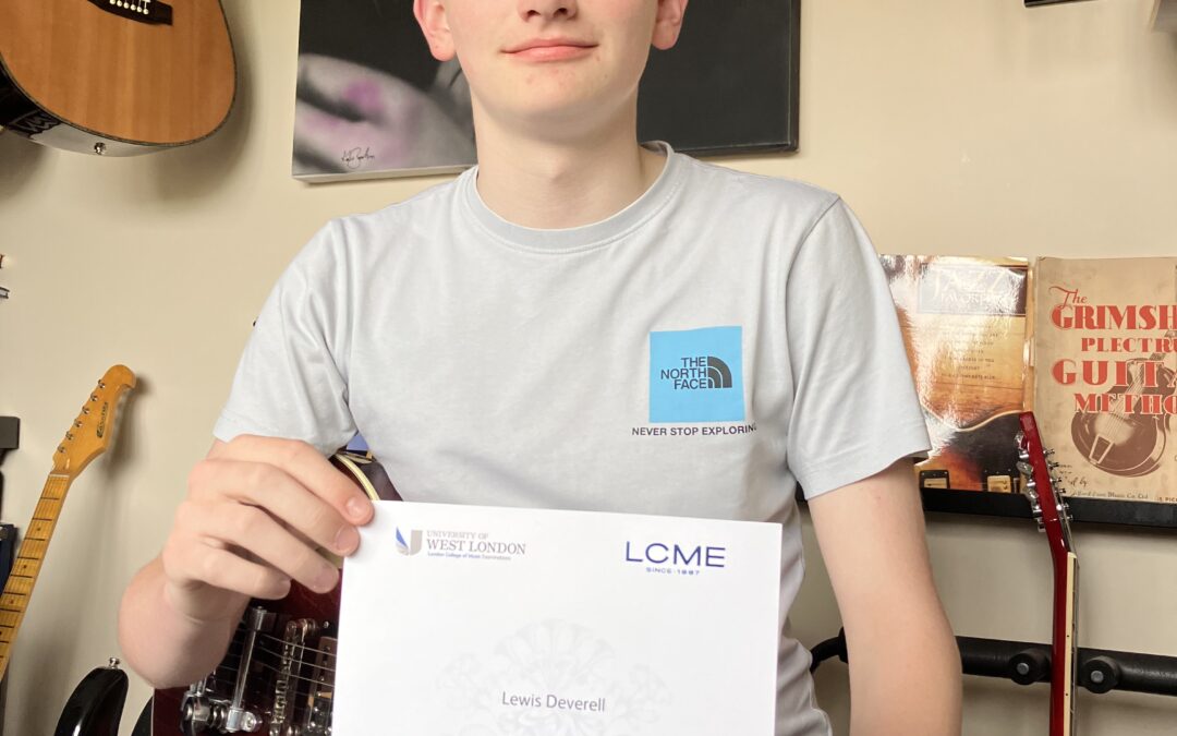 Lewis Deverell ~ One to Watch